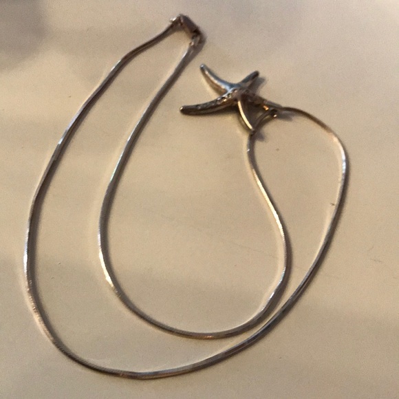 Starfish silver pendant with silver chain - Picture 4 of 6